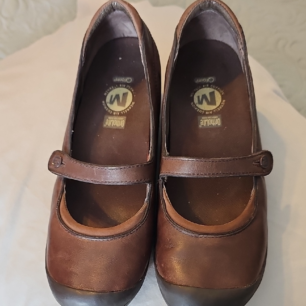 Merrell Plaza Mary Jane shoes in Brown Leather